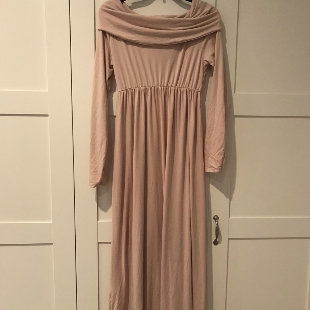 Off the shoulder maternity dress